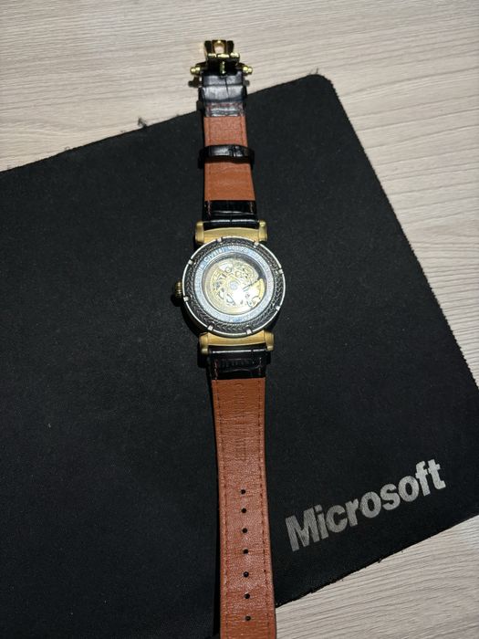 Продам часы Механические ABYROY