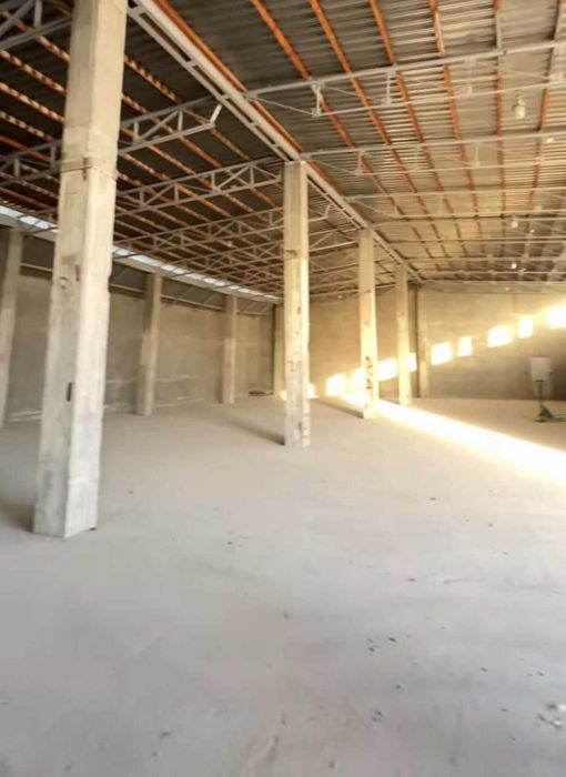 Продаётся 1 га производственная база.