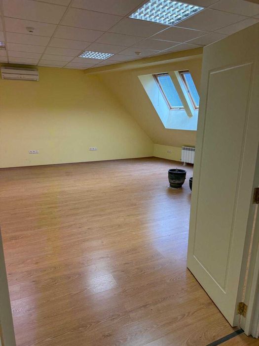 Дава се под наем Офис в София, Младост 2 - 48 кв.м за 713 € - Снимка #3