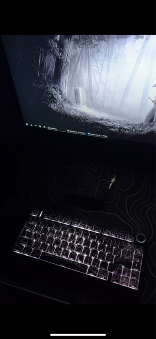 Продам клавиатуру