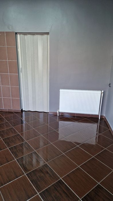 Spatiu comercial sector 3
