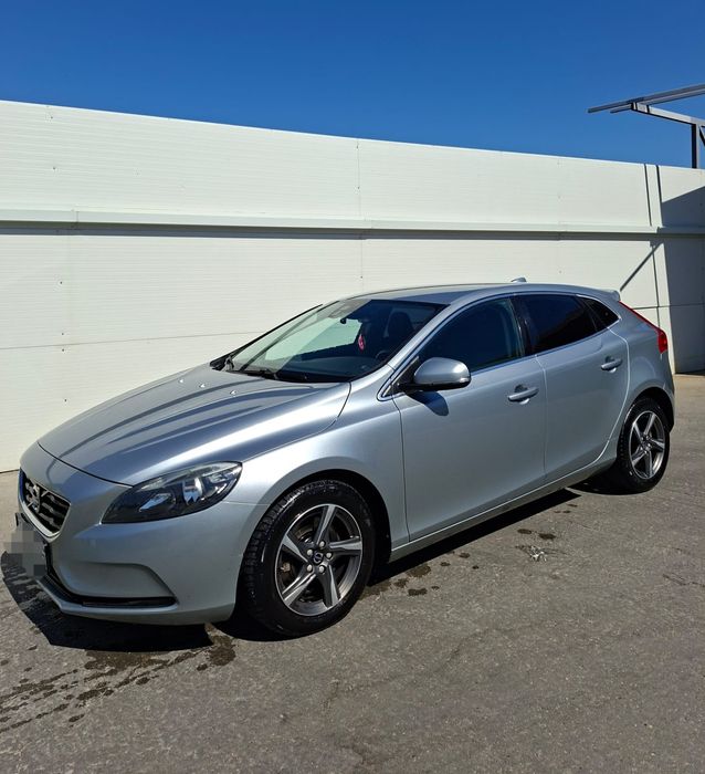 Volvo V40 - 2016
