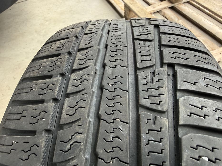 4бр. Зимни Гуми С Борд 195/45R/16 -NOKIAN- DOT:2514- 5.0мм+3.6мм *60€ за Комплект*
