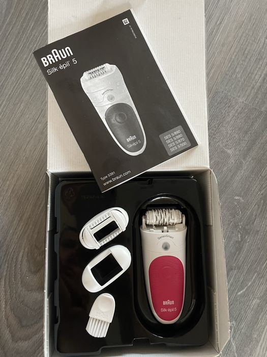 Епилатор BRAUN с всички приставки в комплекта