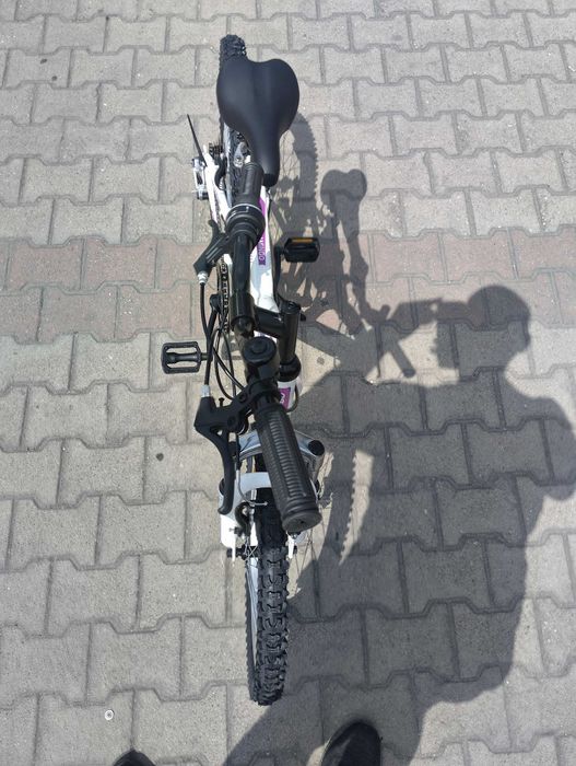 SPRINT Велосипед 20" AVIGO Flamingo бял