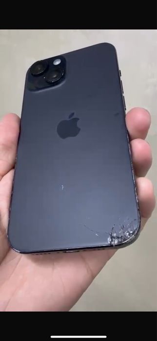 Продам Айфон  15