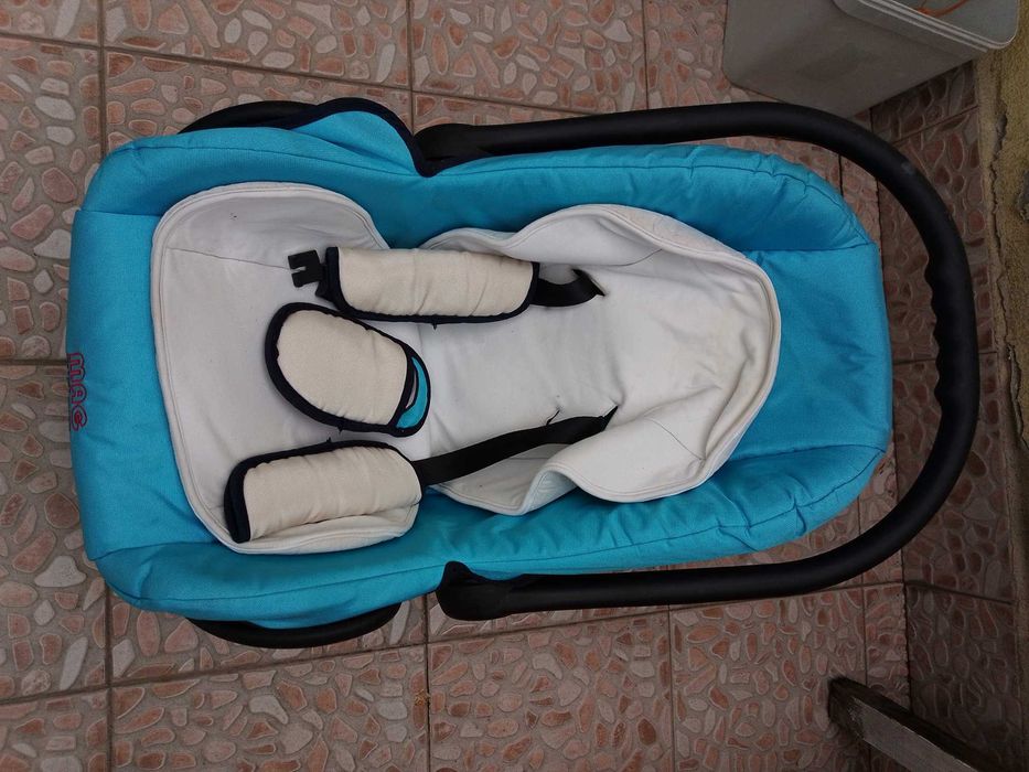 Подарявам столче за кола 0-11кг