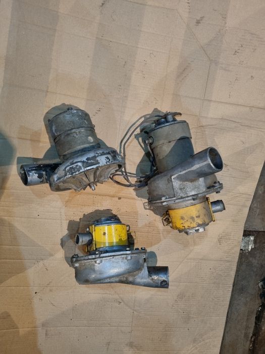 Домкрат не дорого.