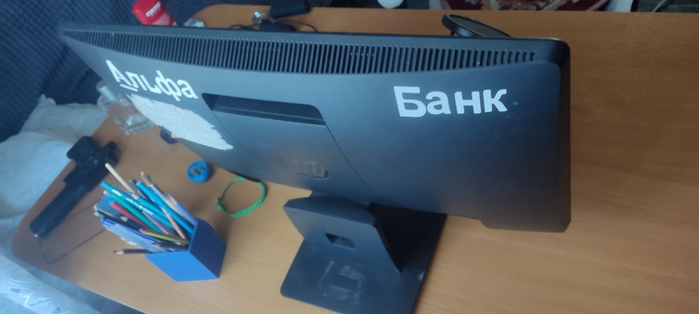 Монитор с микрофоном