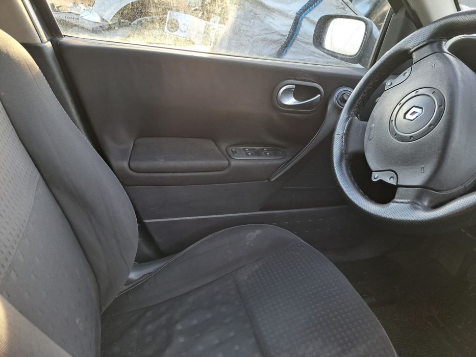 Dezmembrez Citroen C3 2007 motor 1.4 Hdi