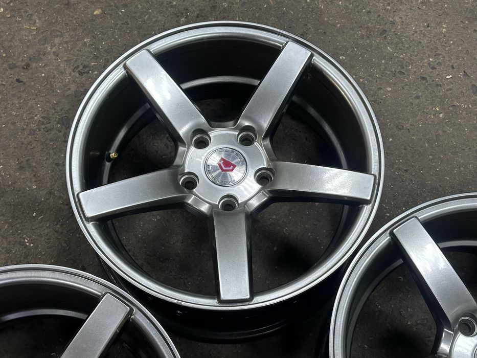 Диски VOSSEN R16 разболтовка 5*114.3