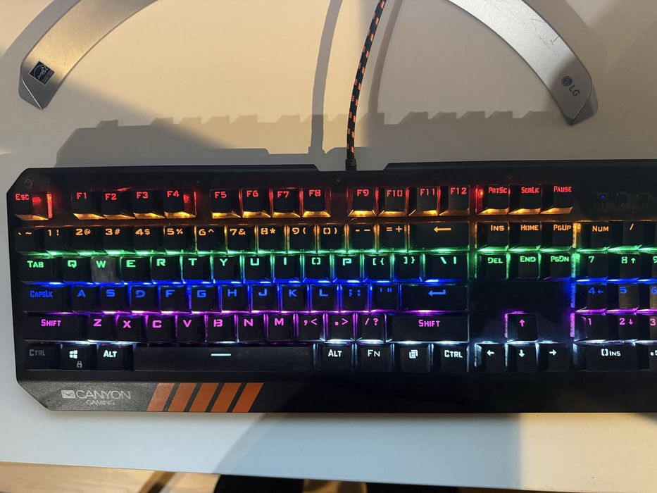 Workstation i9-10850K | 64GB RAM |+ Monitor LG 27" 4K