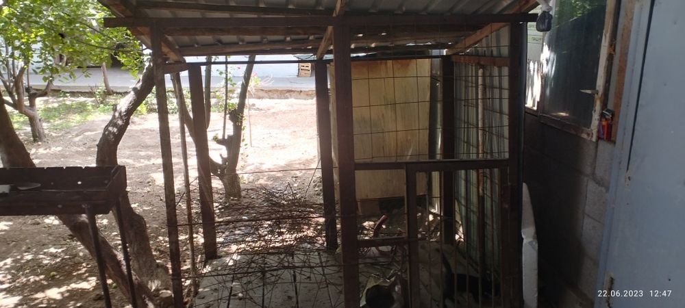 Продам  вальер 15 тысячи срочно