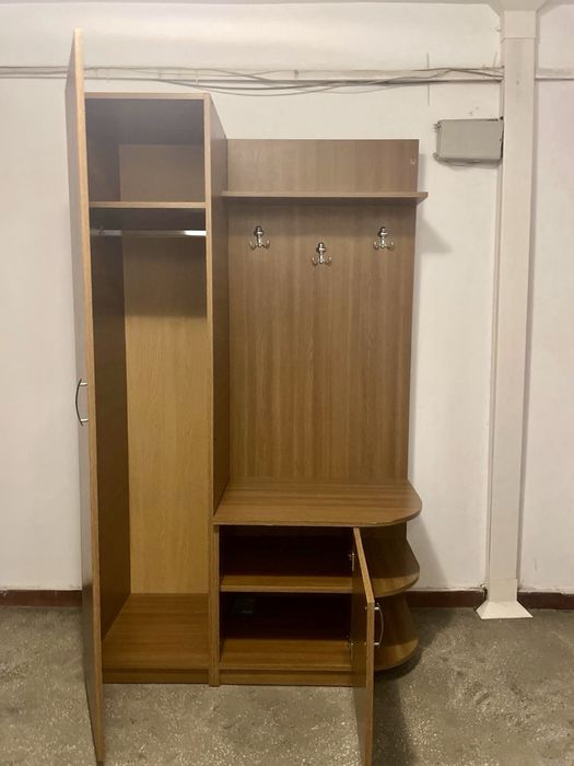 Cuier hol complet cu dulap, pantofar și rafturi