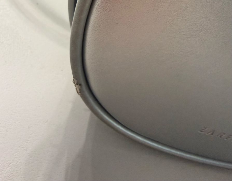 Кожена сребриста чанта Zarena