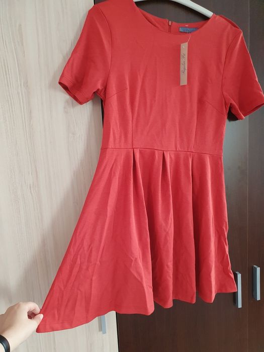 Рокли, чисто нови с етикет