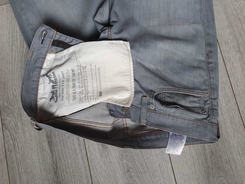 Blugi LEVI'S 511 Slim - Marime W34 L34 (Talie 89 cm)