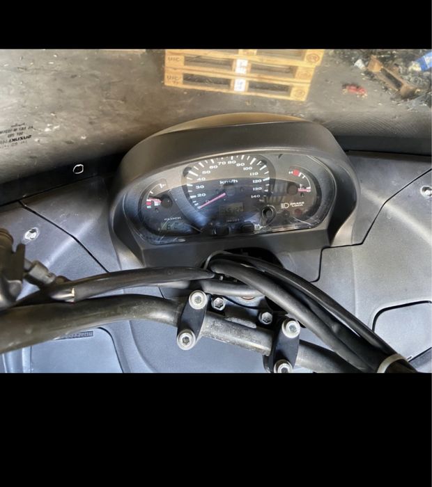 Suzuki burgman 250 на части