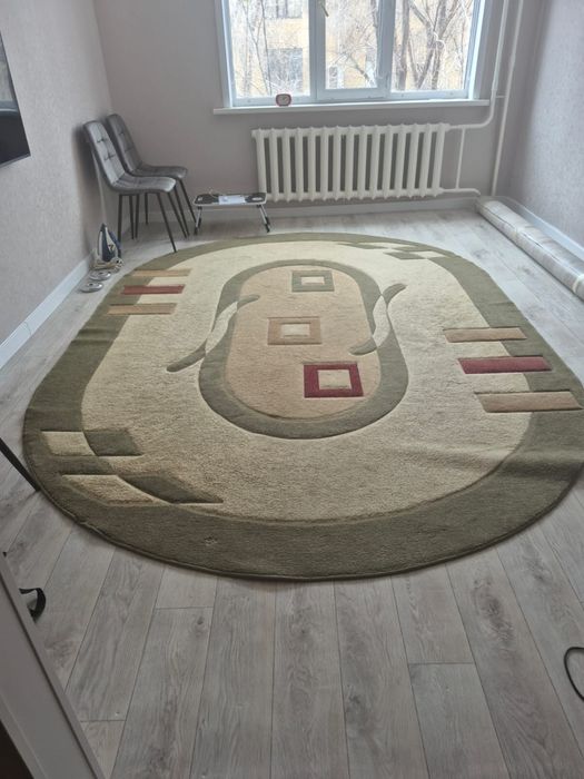 Продам большой ковер