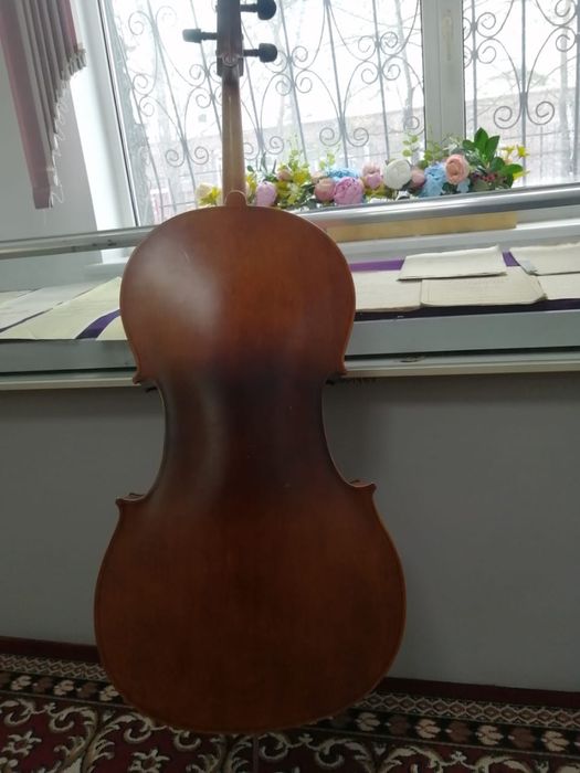 Виолончель  270 000