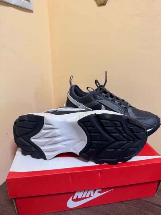 Nike Спортни Обувки TC 7900