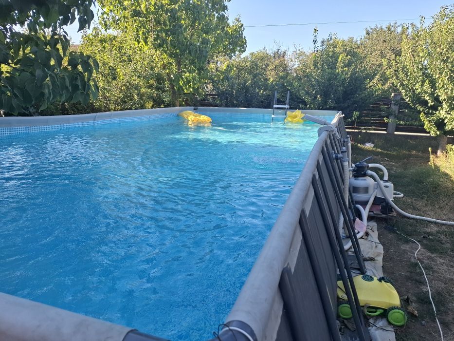 Piscina Intex supraterana