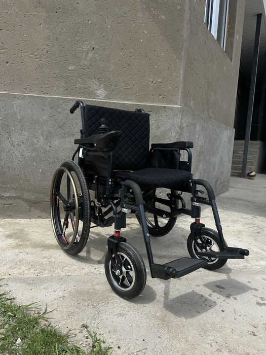 Коляска инвалидный