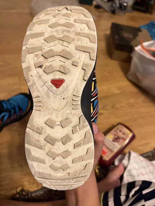 Ghete salomon marime 37