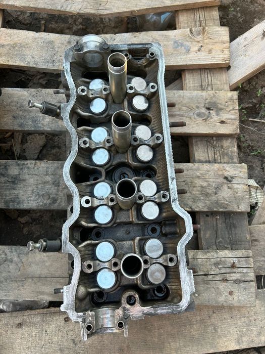 Запчасти от мотора 3 s fe