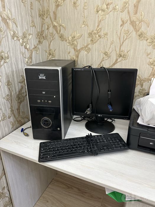 Kompyuter komplect yaxshi