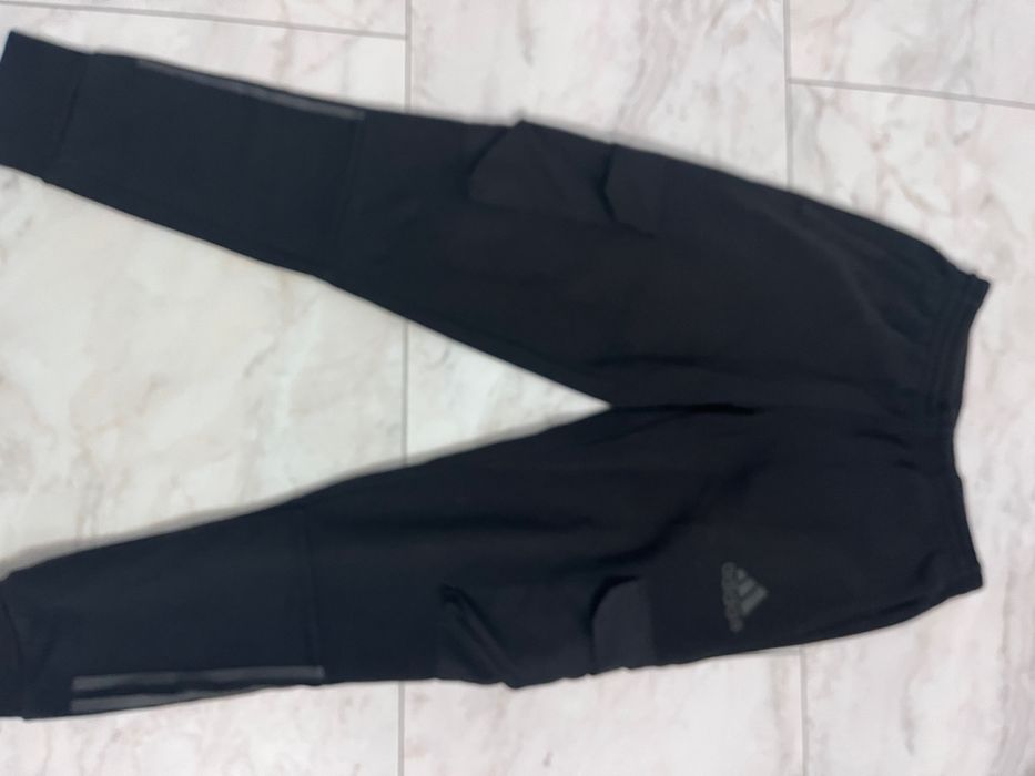 Pantaloni Adidas Negri