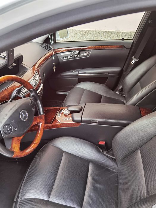 Продава Мерцедес S 550 Фейслифт