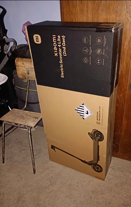 Vând Trotineta Electrica Xiaomi 4 Lite