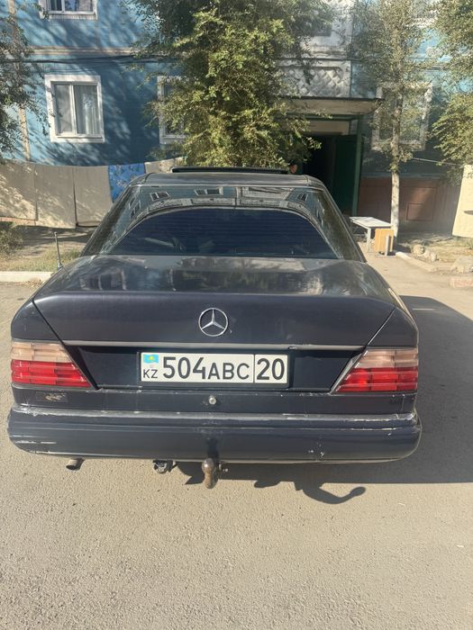 Продам мерс 124 2,2 плита