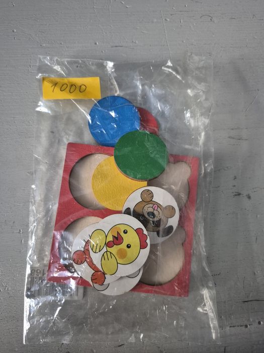 Развивающие игрушки продам