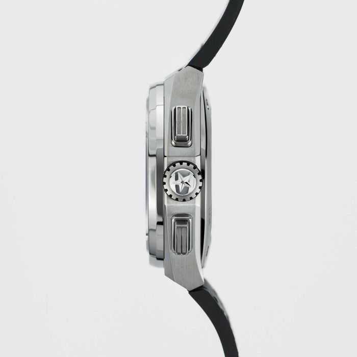 Zenith Defy 21 El Primero Chronograph 44mm Titanium 95.9000.9004/78.R582