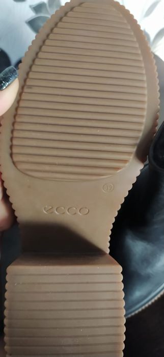 Полуботинки фирмы Ecco, оригинал