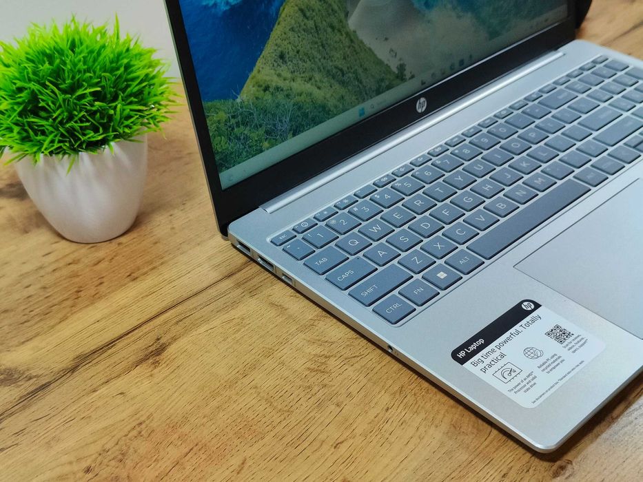 [ARZON] Noutbuk HP Laptop 15 AMD Ryzen 5 7520U / DDR5 16Gb / SSD 512Gb