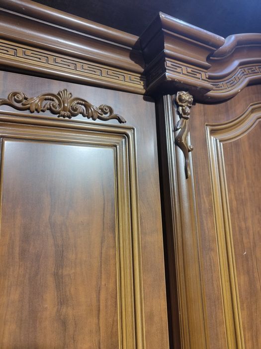 Спальный гарнитур Versace