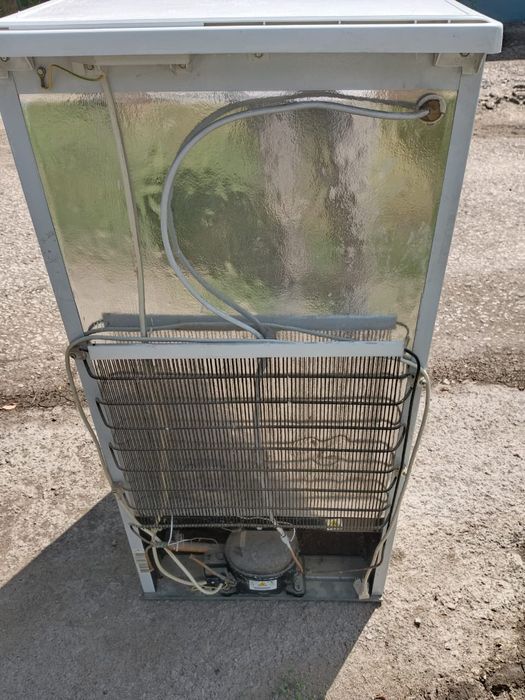продам холодильник б/у