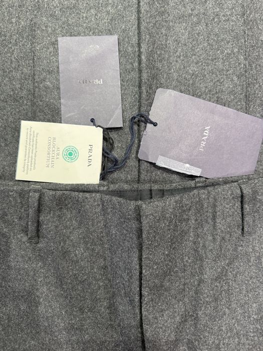 Брюки Prada 100 % шерсть