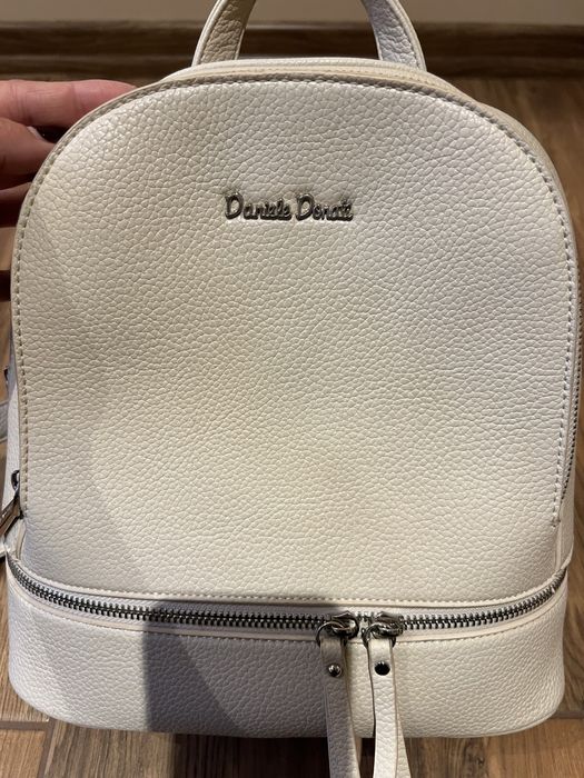 Раница черна danieledonatti