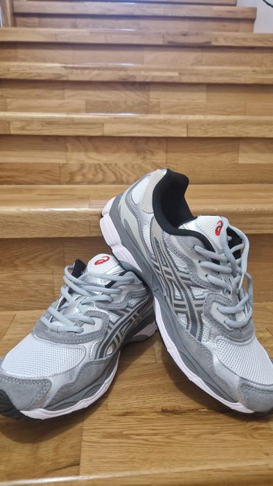 Asics gel nyc 44