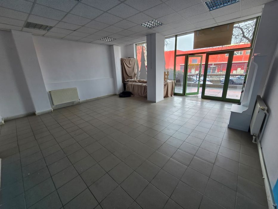 De Inchiriat Spatiu Comercial