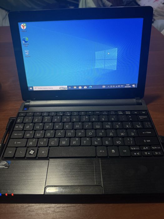 Acer Aspire One D270