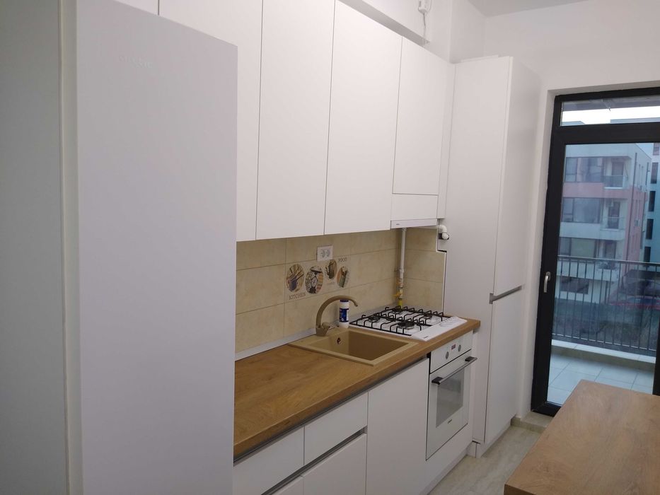 Apartament 2 camere de inchiriat, termen lung, loc parcare inclus