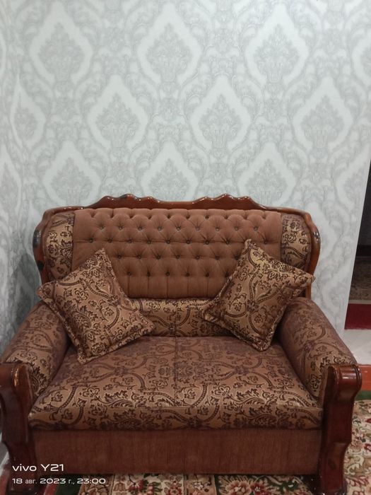 Диван сатылады. Срочно. 3 дана. .