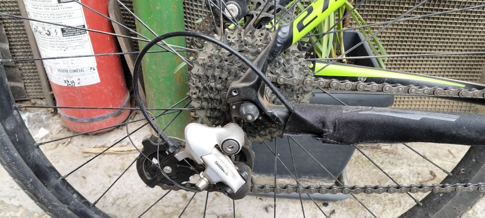 Bicicleta MTB cannondale catalyst 27.5