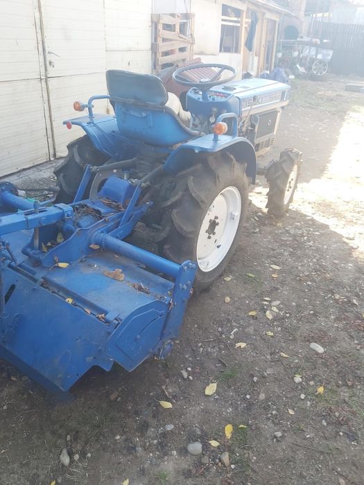 Tractor ISEKI TX1510 4x4 de 15cp cu freza si plug