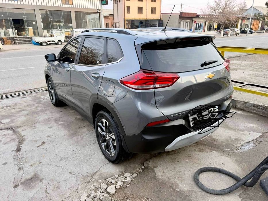 Tracker premyer 2023 propan gazda